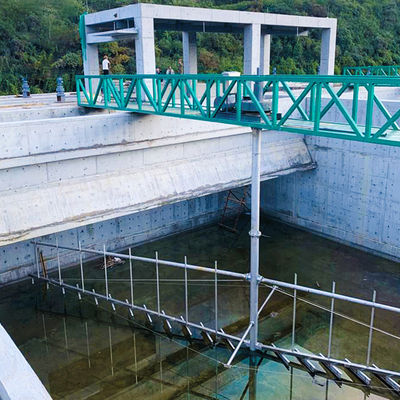 Edelstahl verschob städtisches Klärwerk des zentralen Antriebsschlamm-Schabers