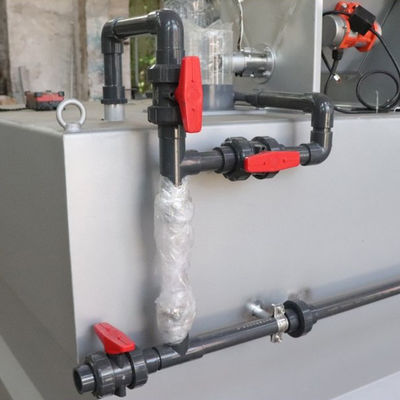 5t / H Stainless Steel Sistem Dosis Sepenuhnya Otomatis Asam Klorat Alkaline Alum PAM