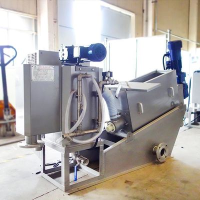 برغي الصحافة مصنع كيميائي الحمأة معدات نزح المياه أوتوماتيكية بالكامل