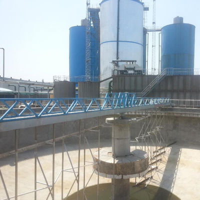 Pusat Tangki Sedimentasi Limbah Drive Sludge Scraper 304 Stainless Steel