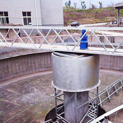 Pusat Tangki Sedimentasi Limbah Drive Sludge Scraper 304 Stainless Steel