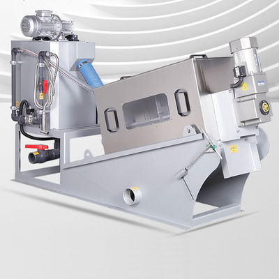 Peralatan Dewatering Lumpur Spiral 304SS Otomatis Penuh 30-50kg / jam