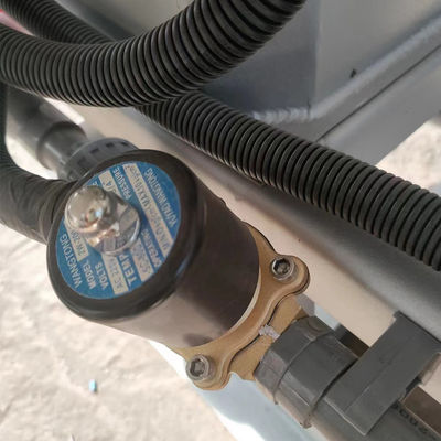 가득 찬 자동화된 스테인레스 강 나선형 찌꺼기 탈수 기계  18-30kg/h