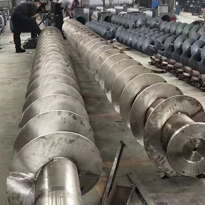 Băng tải trục vít bằng thép không gỉ nghiêng 1 ~ 25 mét cho xi măng silo
