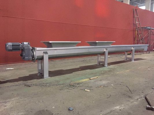 Băng tải trục vít bằng thép cacbon, Băng tải trục vít xả 300mm